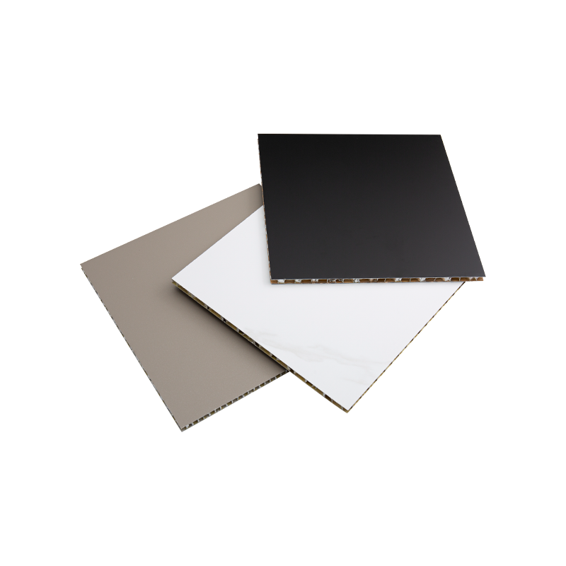 Reptåliga syra- och alkalibeständiga dekorativa takmaterial